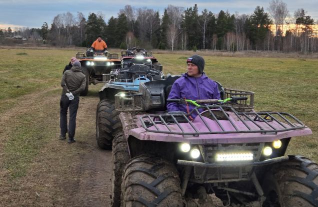Покоряем уральские леса на квадрогигантах