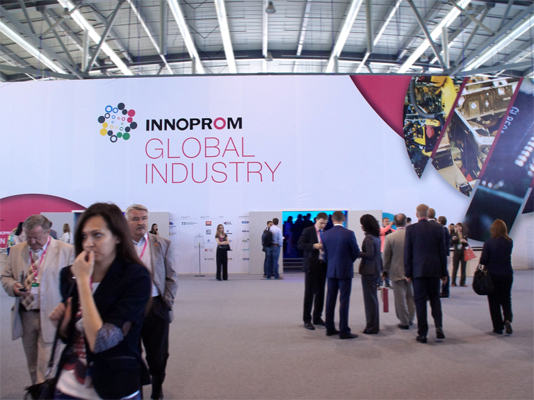 Delta Electronics совместно с "Спектр РС" приняла участие в международной промышленной выставке ИННОПРОМ-2015